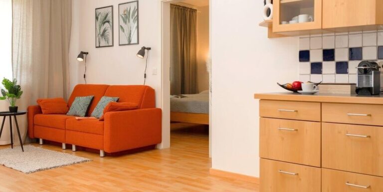 What to Expect Inside a Studio Apartment in an Independent Living Community